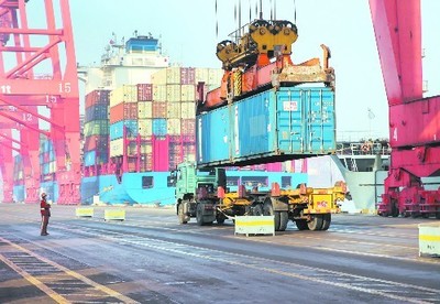 貨物貿(mào)易進(jìn)出口總值32.16萬億元 同比增長1.9%